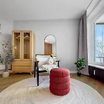 Design-apartment Mit Meerblick