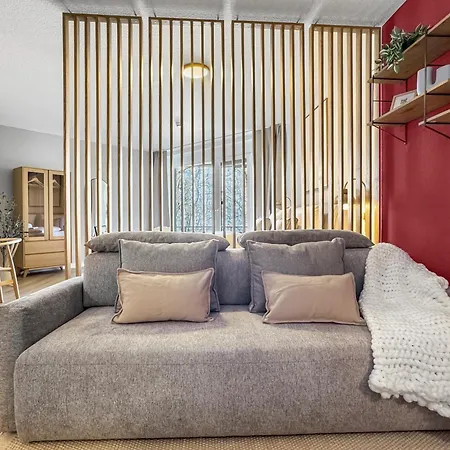 Design-apartment Mit Meerblick 아파트
