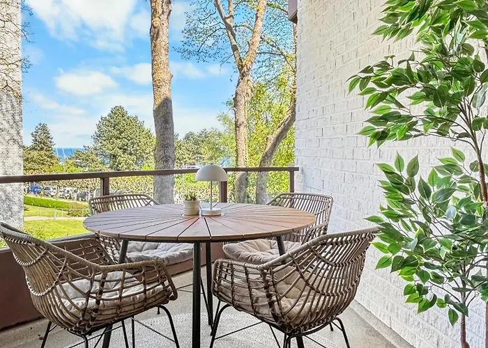 Design-apartment Mit Meerblick